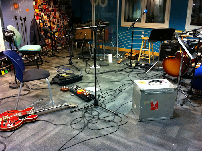 Live: 6 Music session